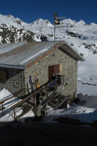 2013-04-14.20-ski-traversee-alpes, 61-traversee-alpes-ski-refuge-deffeyes-2013-04-14-32