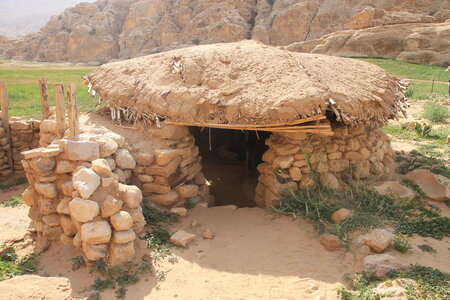 Voyage de l'UTL Marennes Oléron en Jordanie et Jérusalem, Beïda - Maison néolithique