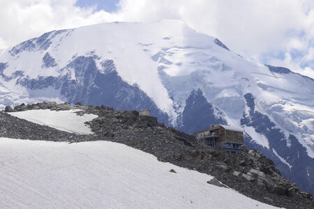 2018-07-30-08-05-mont-blanc, alpes-aventure-montee refuge-tete-rousse-mont-blanc-2018-08-03-11