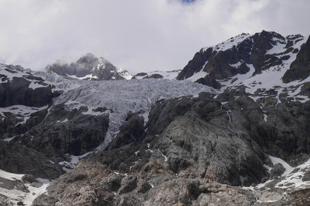 2019-06-04-09-autonomie-alpinisme-ecrins, escalade-montagne-ailefroide-alpes-aventure-2019-06-06-14