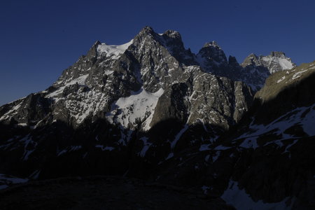 2019-06-04-09-autonomie-alpinisme-ecrins, ecole-glace-neigeglacier-blanc-alpes-aventure-2019-06-07-01