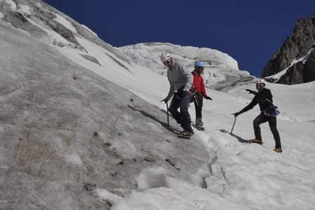 2019-06-04-09-autonomie-alpinisme-ecrins, ecole-glace-neigeglacier-blanc-alpes-aventure-2019-06-07-09