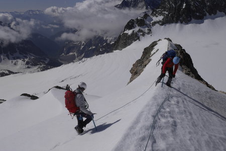 2019-06-04-09-autonomie-alpinisme-ecrins, pic-glacier-arsine-glacier-blanc-alpes-aventure-2019-06-08-42