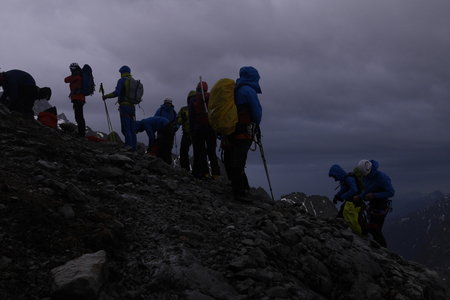 2019-06-04-09-autonomie-alpinisme-ecrins, descente-refuge-ecrins-glacier-blanc-alpes-aventure-2019-06-09-06
