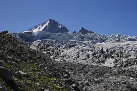 2019-07-29-08-04-mont-blanc, ecole-de-glace-glacier-du-tour-alpes-aventure-2019-07-30-12