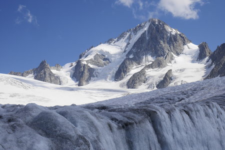 2019-07-29-08-04-mont-blanc, ecole-de-glace-glacier-du-tour-alpes-aventure-2019-07-30-71