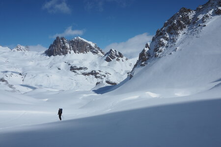 2021-03-22-27-ski-tour-du-thabor, alpes-aventure-col-du-vallon-refuge-terzo-alpini-2021-03-27-21