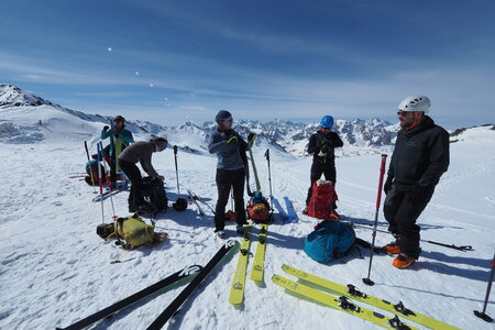 2021-03-22-27-ski-tour-du-thabor, alpes-aventure-mont-thabor-2021-03-26-008