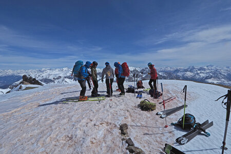 2021-03-22-27-ski-tour-du-thabor, alpes-aventure-mont-thabor-2021-03-26-027