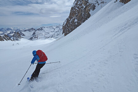 2021-03-22-27-ski-tour-du-thabor, alpes-aventure-mont-thabor-2021-03-26-070