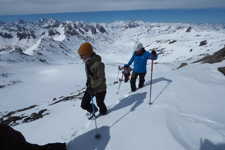 2021-03-22-27-ski-tour-du-thabor, alpes-aventure-rocher-de-la-grande-tempete-refuge-de-laval-2021-03-25-15