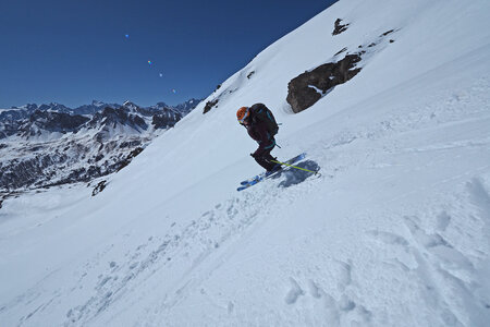 2021-03-22-27-ski-tour-du-thabor, alpes-aventure-rocher-de-la-grande-tempete-refuge-de-laval-2021-03-25-35