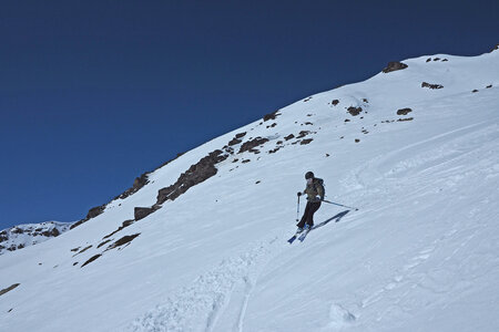 2021-03-22-27-ski-tour-du-thabor, alpes-aventure-rocher-de-la-grande-tempete-refuge-de-laval-2021-03-25-56