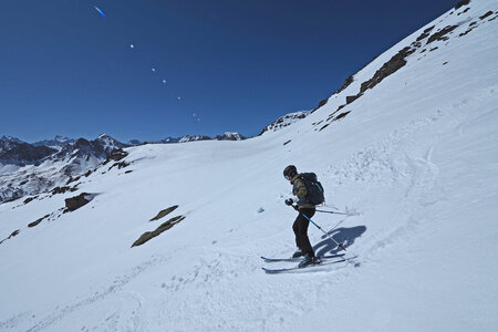2021-03-22-27-ski-tour-du-thabor, alpes-aventure-rocher-de-la-grande-tempete-refuge-de-laval-2021-03-25-58