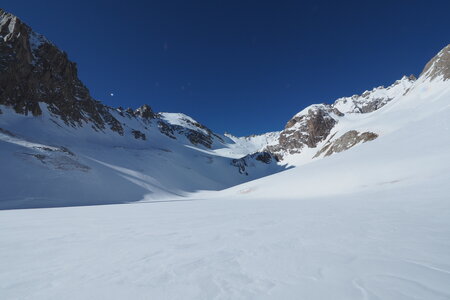 2021-03-22-27-ski-tour-du-thabor, alpes-aventure-tour-de-la-crete-de-moutouze--refuge-de-laval-2021-03-24-010