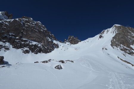 2021-03-22-27-ski-tour-du-thabor, alpes-aventure-tour-de-la-crete-de-moutouze--refuge-de-laval-2021-03-24-030