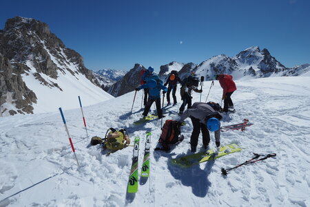 2021-03-22-27-ski-tour-du-thabor, alpes-aventure-tour-de-la-crete-de-moutouze--refuge-de-laval-2021-03-24-031