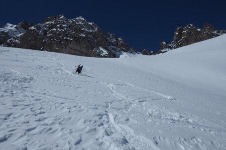 2021-03-22-27-ski-tour-du-thabor, alpes-aventure-tour-de-la-crete-de-moutouze--refuge-de-laval-2021-03-24-054