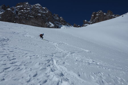 2021-03-22-27-ski-tour-du-thabor, alpes-aventure-tour-de-la-crete-de-moutouze--refuge-de-laval-2021-03-24-055