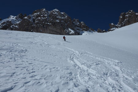 2021-03-22-27-ski-tour-du-thabor, alpes-aventure-tour-de-la-crete-de-moutouze--refuge-de-laval-2021-03-24-087